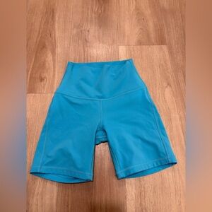 Lululemon align short * Read*